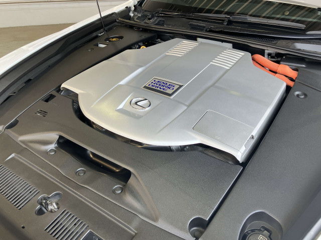 レクサス LS 600h Fスポーツ 4WDの中古車