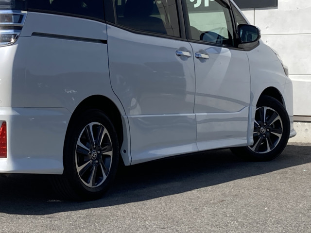 トヨタ ヴォクシー 2.0 ZS 煌Ⅲの中古車