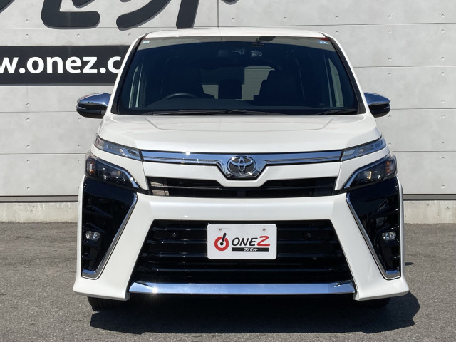 トヨタ ヴォクシー 2.0 ZS 煌Ⅲの中古車