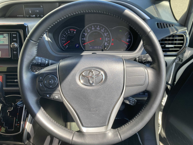トヨタ ヴォクシー 2.0 ZS 煌Ⅲの中古車