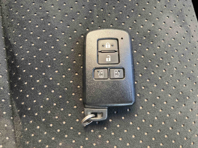 トヨタ ヴォクシー 2.0 ZS 煌Ⅲの中古車