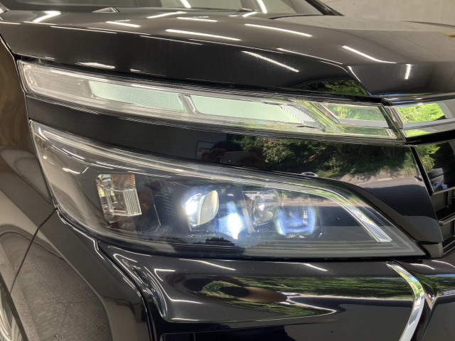 トヨタ ヴォクシー 2.0 ZS 煌Ⅲの中古車