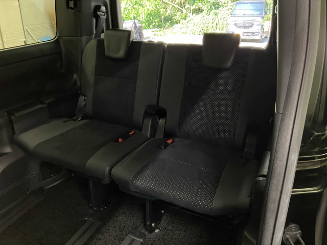 トヨタ ヴォクシー 2.0 ZS 煌Ⅲの中古車