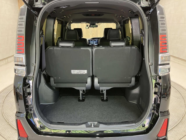 トヨタ ヴォクシー 2.0 ZS 煌Ⅲの中古車
