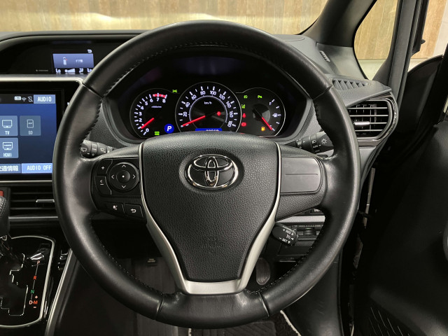 トヨタ ヴォクシー 2.0 ZS 煌Ⅲの中古車