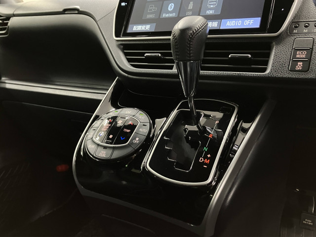 トヨタ ヴォクシー 2.0 ZS 煌Ⅲの中古車