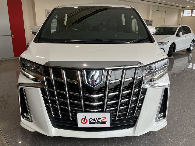 トヨタ アルファード ハイブリッド 2.5 エグゼクティブ ラウンジ S E-Four 4WDの中古車