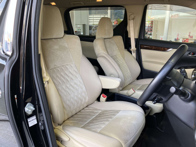 トヨタ アルファード 2.5 Xの中古車