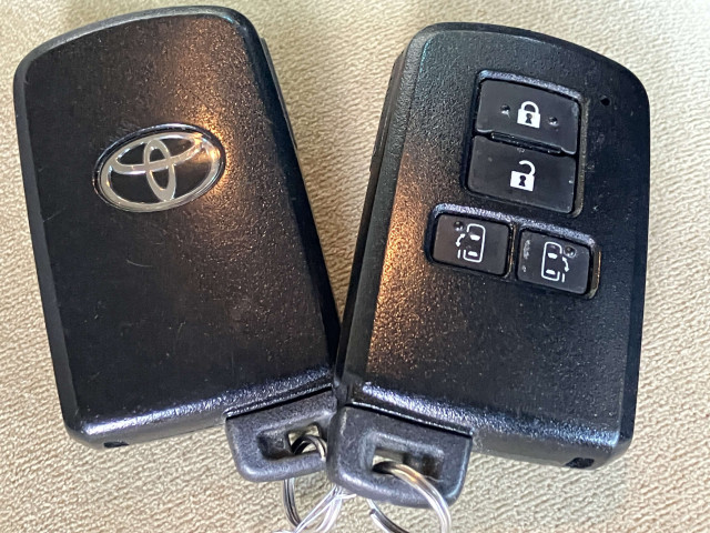 トヨタ アルファード 2.5 Xの中古車