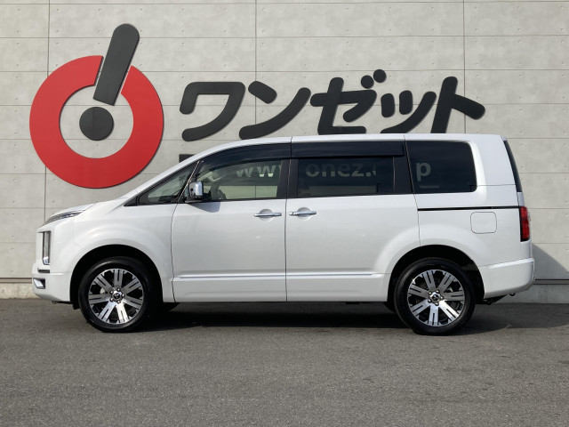 三菱 デリカD:5 2.2 P ディーゼルターボ 4WDの中古車
