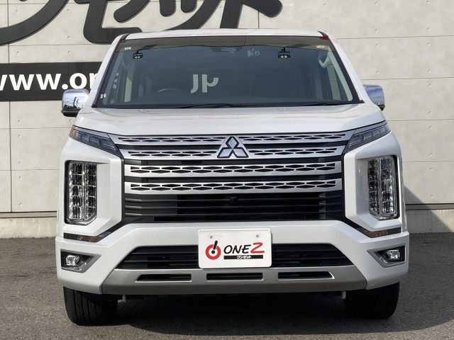 三菱 デリカD:5 2.2 P ディーゼルターボ 4WDの中古車