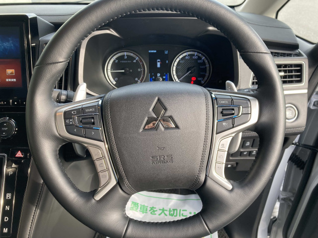 三菱 デリカD:5 2.2 P ディーゼルターボ 4WDの中古車