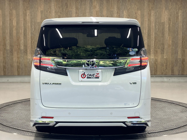 当社の在庫は、全車第三者機関の査定を通った車両ですので、状態に関しましては確かな一台を御案内致しております。