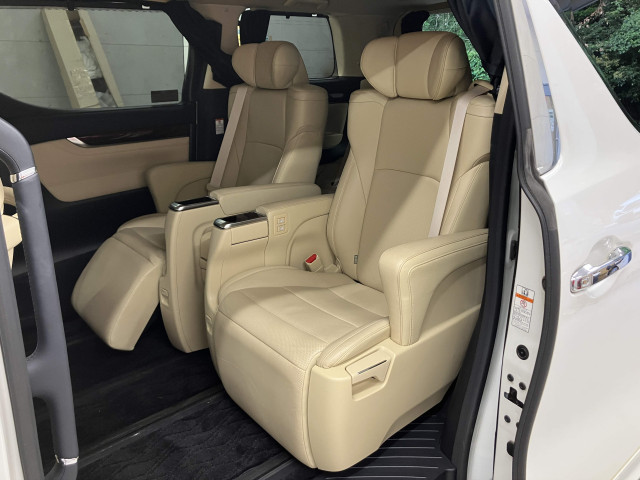 トヨタ ヴェルファイア 3.5 VLの中古車