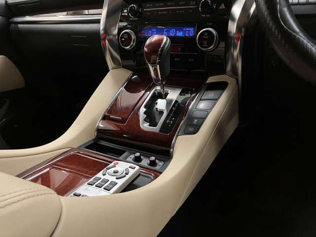 トヨタ ヴェルファイア 3.5 VLの中古車
