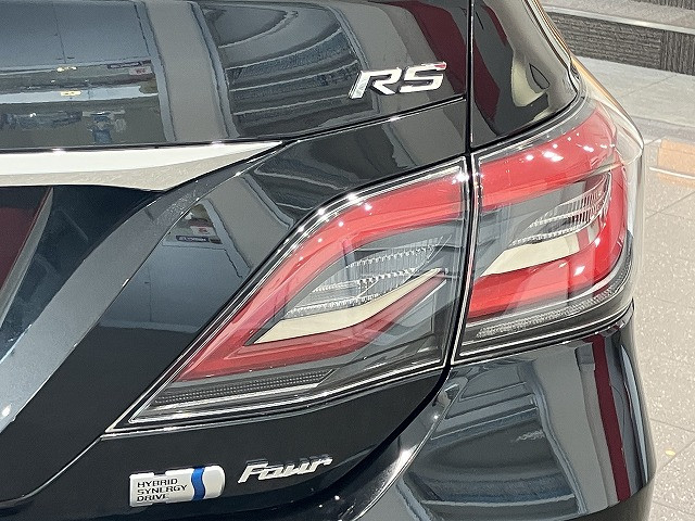 トヨタ クラウン ハイブリッド 2.5 RS Four 4WDの中古車