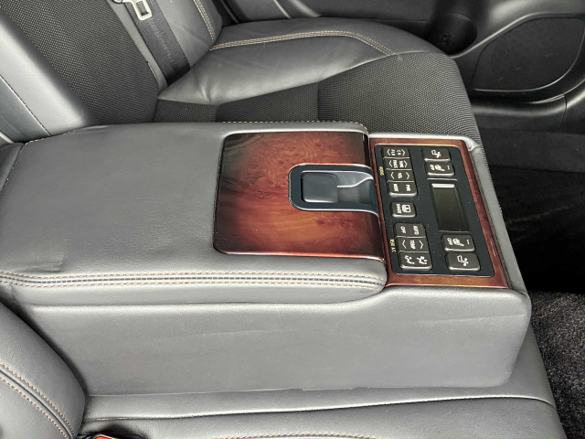トヨタ クラウンマジェスタ 3.5 Fバージョンの中古車