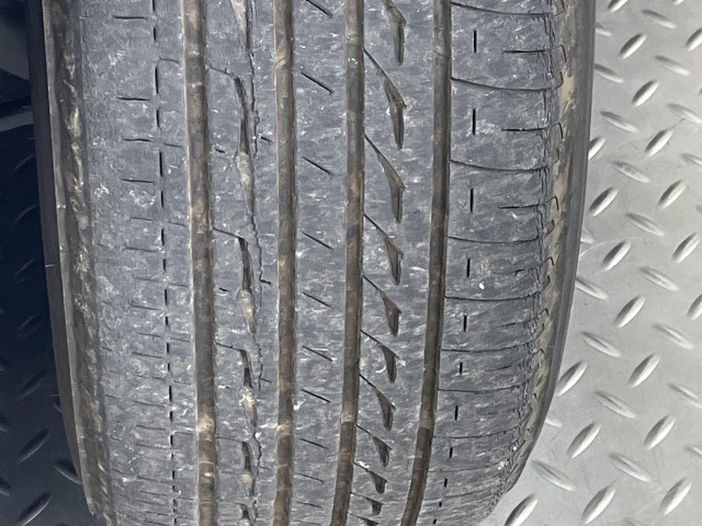 トヨタ クラウンロイヤルハイブリッド ハイブリッド 2.5 ロイヤルサルーンの中古車