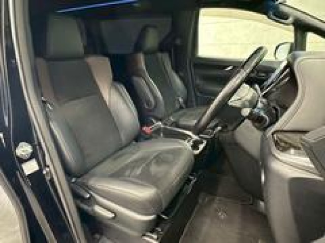 トヨタ アルファード 2.5 S Aパッケージ タイプ ブラックの中古車