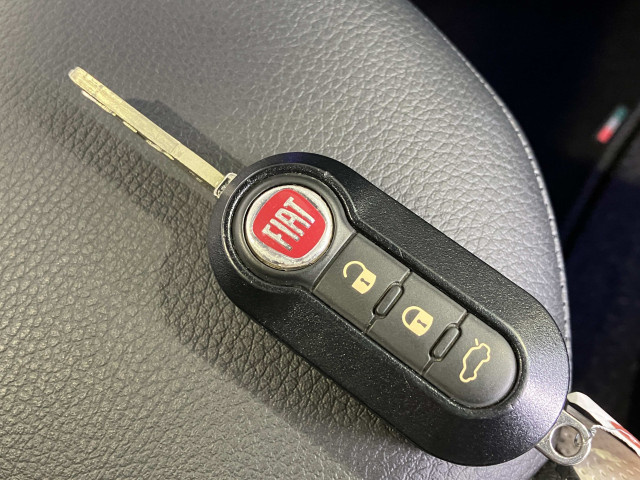 フィアット 500S S マヌアーレの中古車