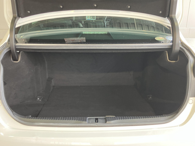 レクサス GS 300h Fスポーツの中古車