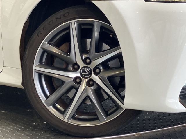 レクサス GS 300h Fスポーツの中古車