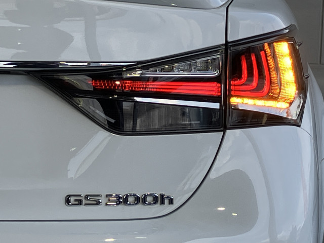 レクサス GS 300h Fスポーツの中古車