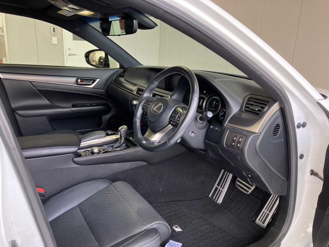 レクサス GS 300h Fスポーツの中古車