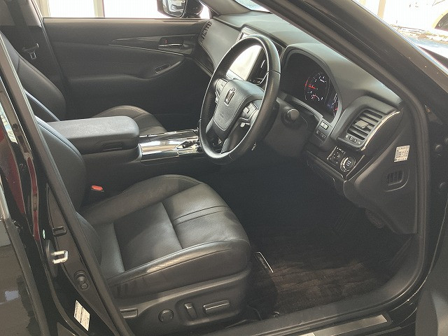 トヨタ クラウンアスリート 2.5 Gの中古車
