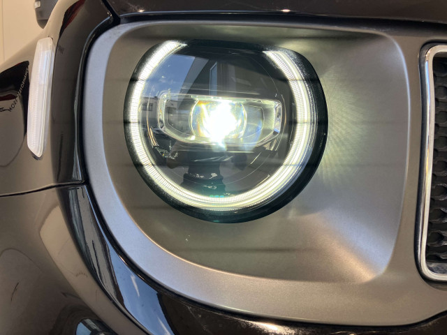ジープ レネゲード リミテッドの中古車