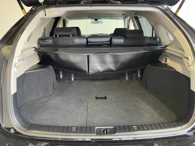 トヨタ ハリアーハイブリッド 3.3 Lパッケージ 4WDの中古車