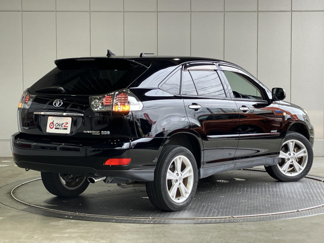 トヨタ ハリアーハイブリッド 3.3 Lパッケージ 4WDの中古車