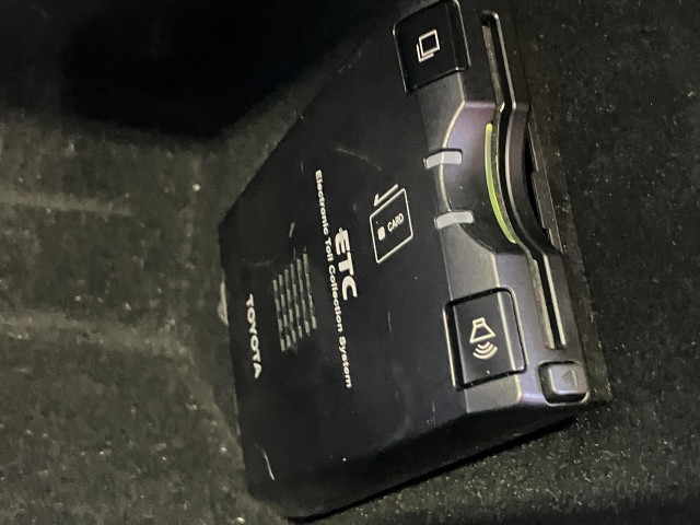 トヨタ ハリアーハイブリッド 3.3 Lパッケージ 4WDの中古車