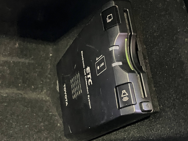 トヨタ ハリアーハイブリッド 3.3 Lパッケージ 4WDの中古車