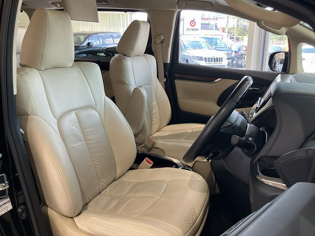 トヨタ ヴェルファイア 2.5 Vの中古車