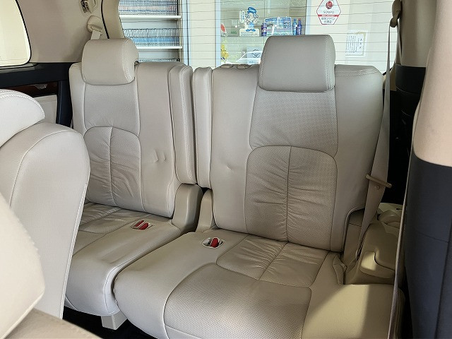 トヨタ ヴェルファイア 2.5 Vの中古車