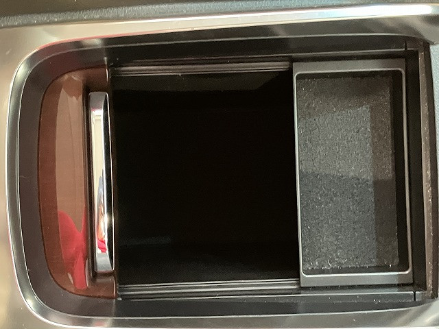 トヨタ ヴェルファイア 2.5 Vの中古車