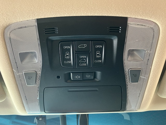 トヨタ ヴェルファイア 2.5 Vの中古車