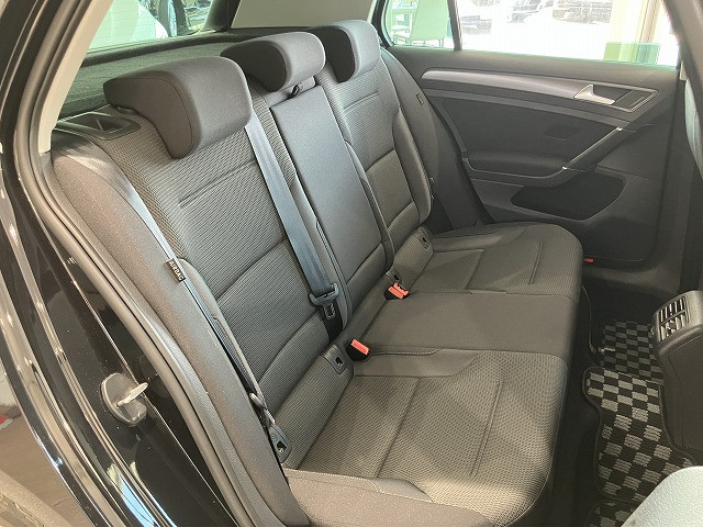 フォルクスワーゲン ゴルフ TSI コンフォートライン マイスターの中古車