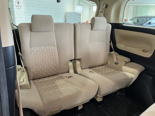 トヨタ ヴェルファイア 2.5 Xの中古車