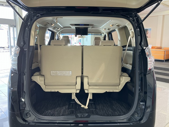 トヨタ ヴェルファイア 2.5 Xの中古車