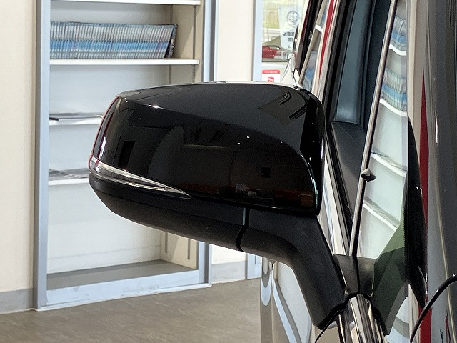 トヨタ ヴェルファイア 2.5 Xの中古車