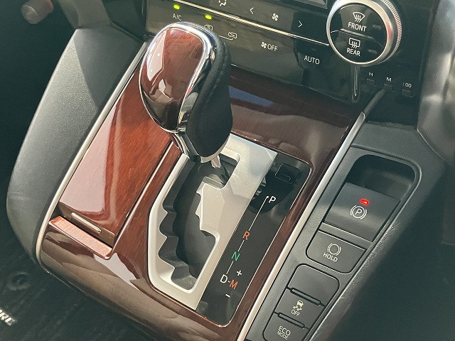 トヨタ ヴェルファイア 2.5 Xの中古車