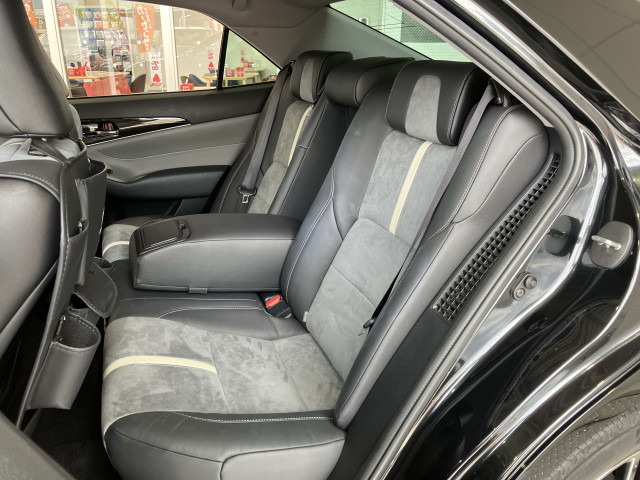 トヨタ クラウンアスリートハイブリッド ハイブリッド 2.5 S Four 4WD Jフロンティアの中古車