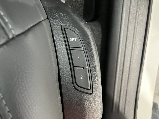 マツダ CXー8 2.2 XD プロアクティブ Sパッケージ ディーゼルターボの中古車