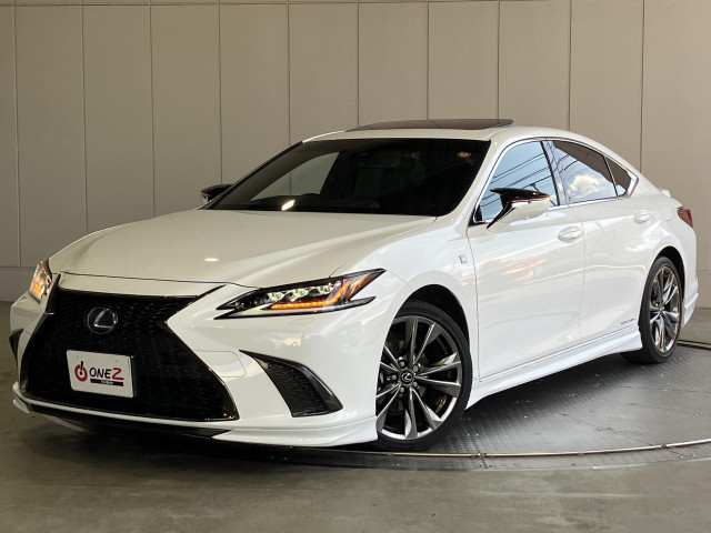 レクサス ES 300h Fスポーツの中古車
