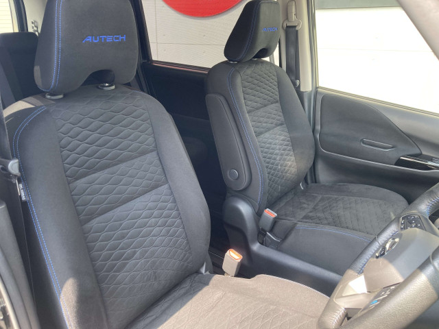 日産 セレナ 2.0 AUTECH スポーツスペックの中古車