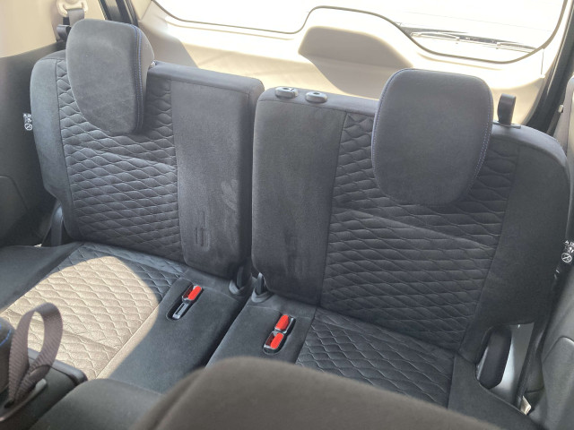 日産 セレナ 2.0 AUTECH スポーツスペックの中古車