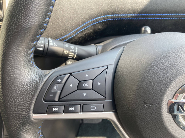 日産 セレナ 2.0 AUTECH スポーツスペックの中古車