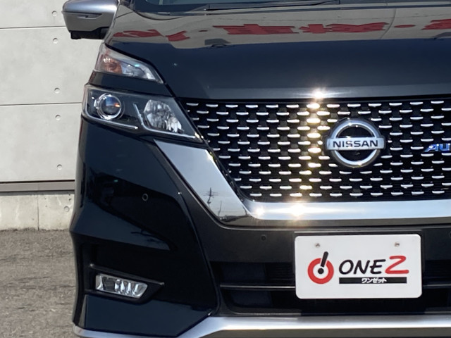 日産 セレナ 2.0 AUTECH スポーツスペックの中古車